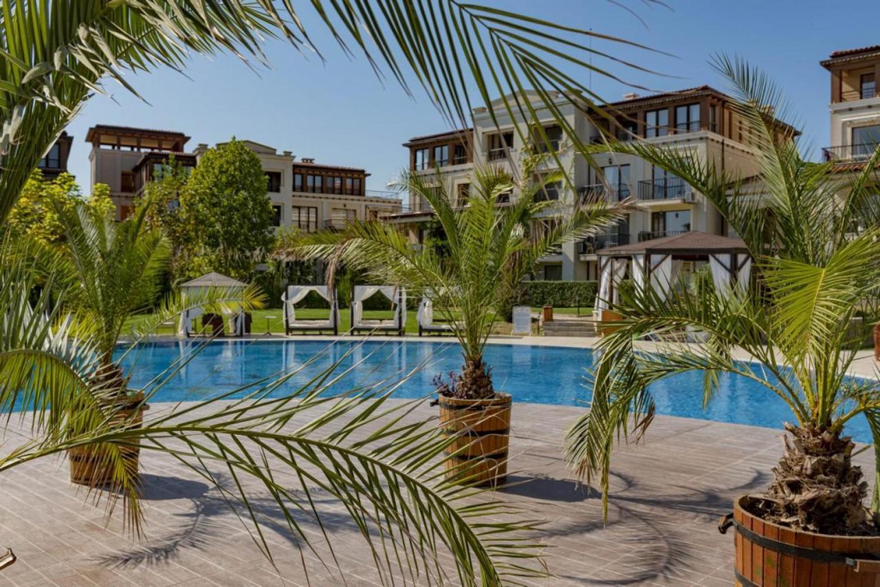 Green Life Beach Resort Apartment Sozopol Eksteriør billede