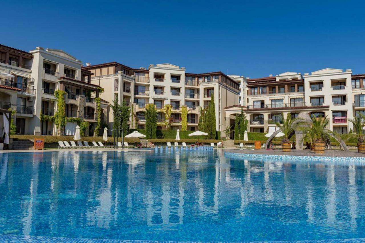 Green Life Beach Resort Apartment Sozopol Eksteriør billede