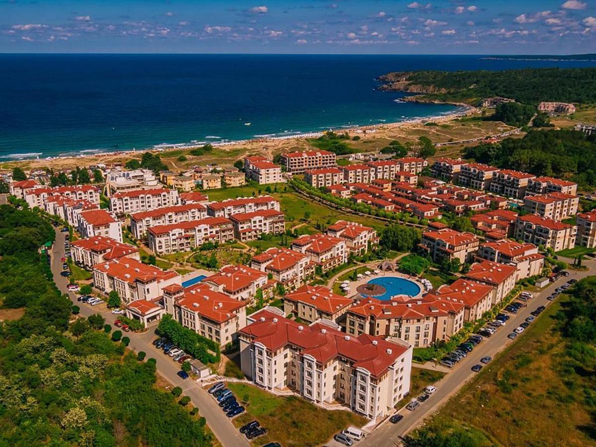 Green Life Beach Resort Apartment Sozopol Eksteriør billede