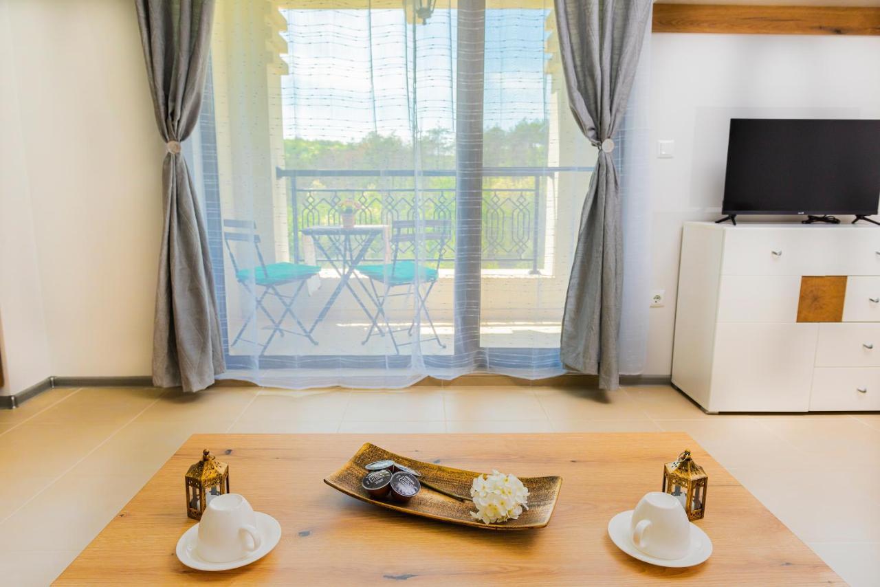 Green Life Beach Resort Apartment Sozopol Eksteriør billede